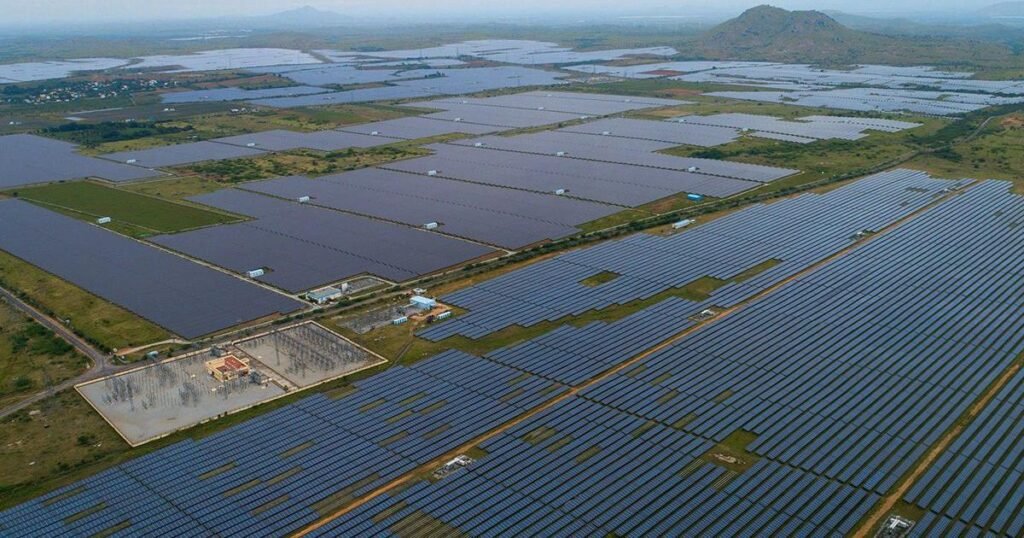 Waaree Powers Up 500 MW Solar Project in Karnataka with 200 MW of Domestic Content Requirement Compliant Panels