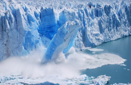 The Thwaites Glacier: A Doomsday Scenario Heating Up