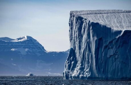 Globally glaciers are disappearing